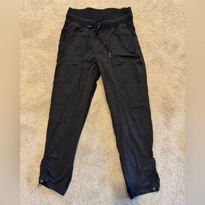 Lululemon joggers. Black. Cropped leg. High wasted.